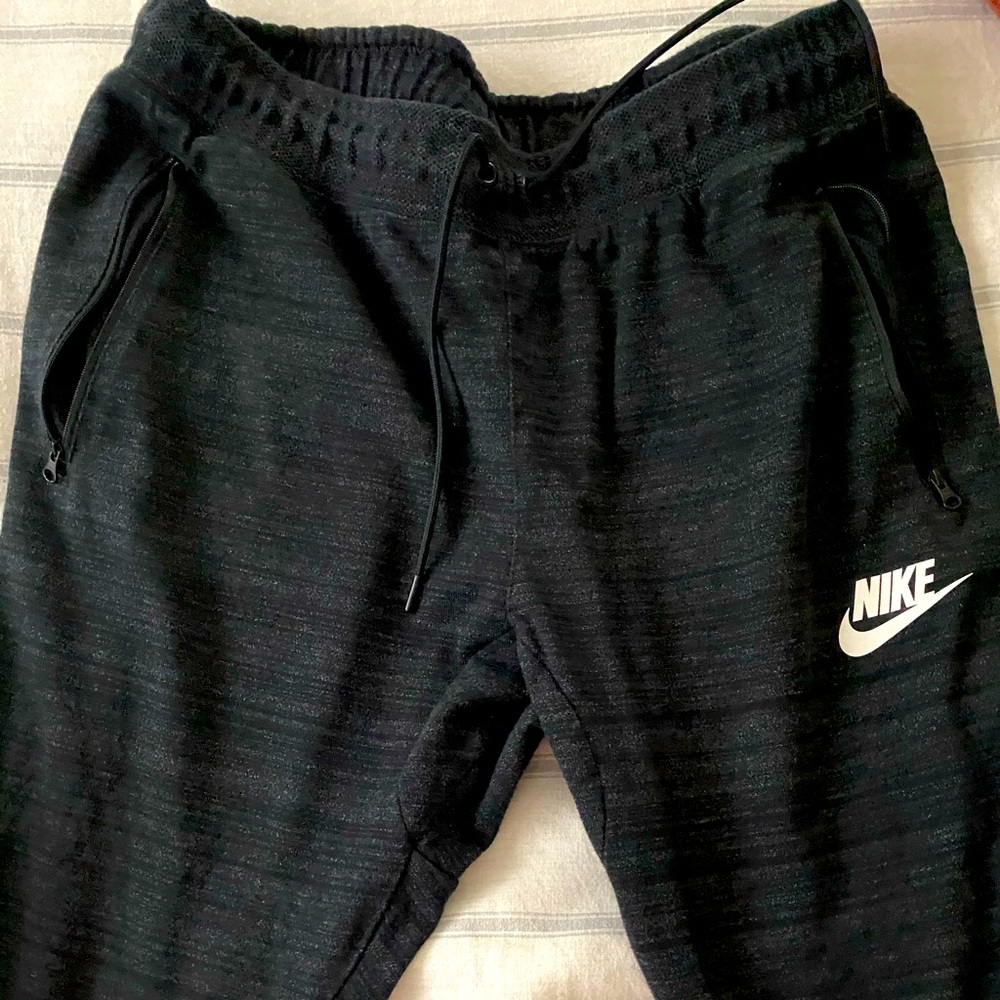 Nike Joggers